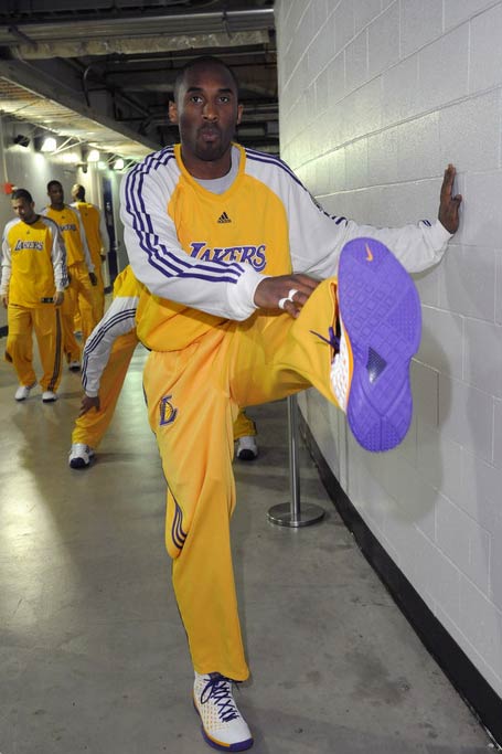 维护比赛的 维护比赛的