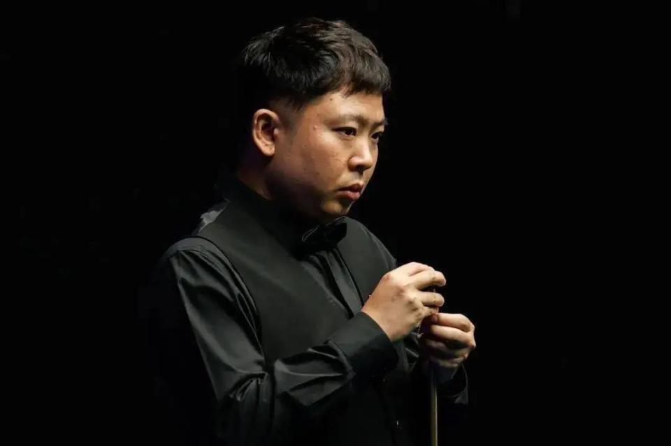 本土足球的 本土足球的