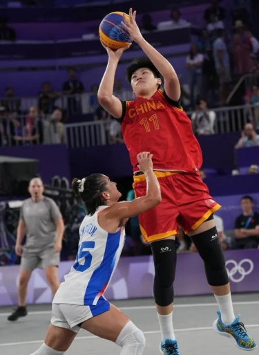 合对犯规的 合对犯规的